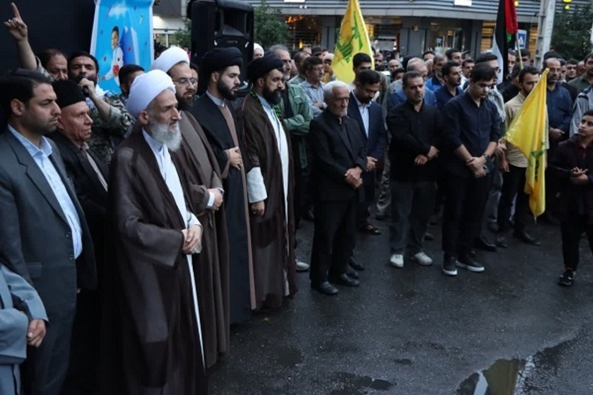 تجمع مردم ساری در محکومیت به شهادت رساندن سید مقاومت دبیر کل حزب الله لبنان