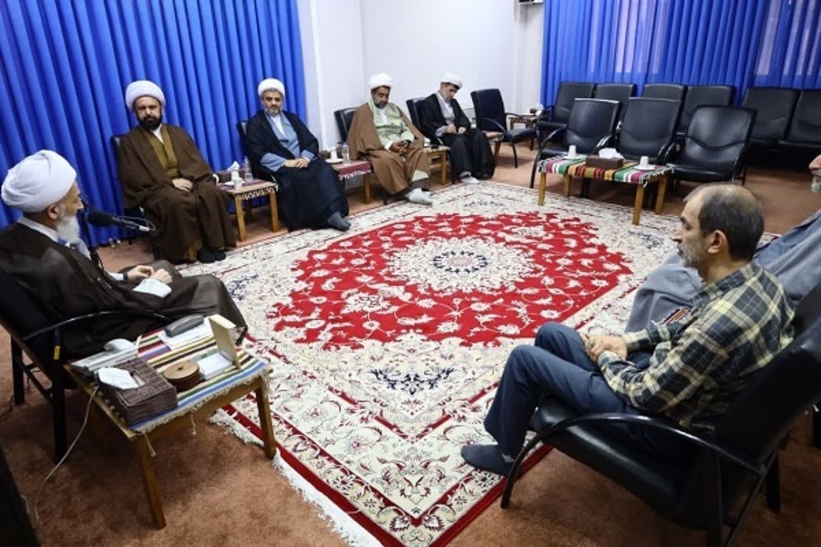 دیدار نماینده ولی فقیه در مازندران با مدیرکل و معاونان مرکز خدمات حوزه‌های علمیه استان گیلان