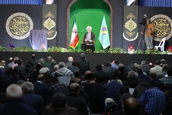 مراسم احیاء شب‌های قدر در مصلی امام خمینی (ره) ساری