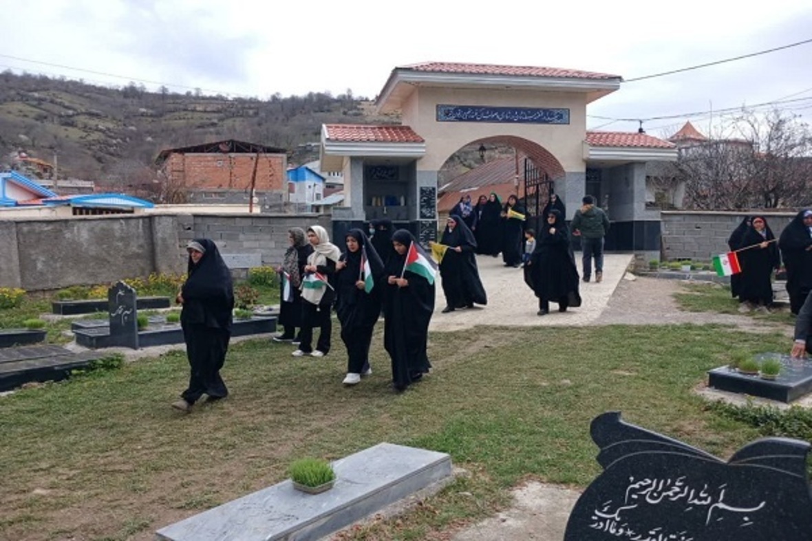 راه‌پیمایی روز قدس مردم روزه دار و مومن روستای سنگده بخش دودانگه ساری