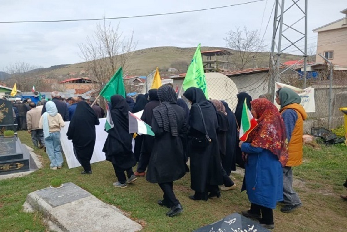 راه‌پیمایی روز قدس مردم روزه دار و مومن روستای سنگده بخش دودانگه ساری