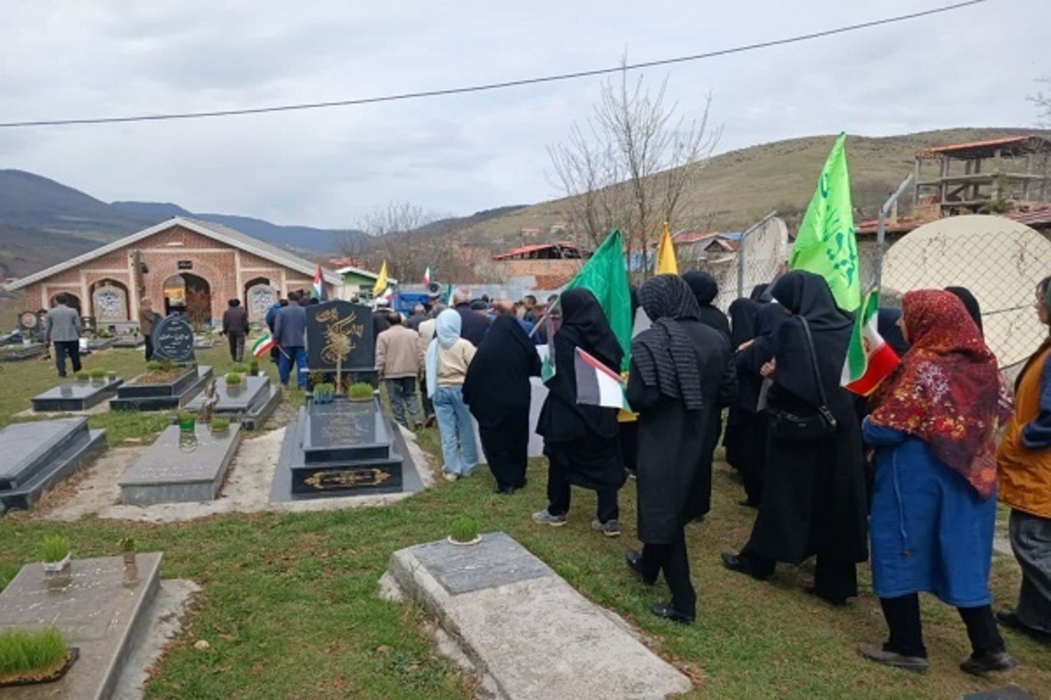 راه‌پیمایی روز قدس مردم روزه دار و مومن روستای سنگده بخش دودانگه ساری