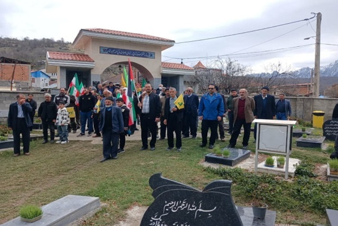 راه‌پیمایی روز قدس مردم روزه دار و مومن روستای سنگده بخش دودانگه ساری