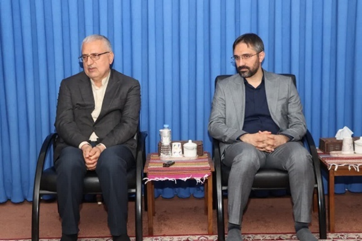 دیدار نماینده ولی فقیه در مازندران با شهردار جدید ساری