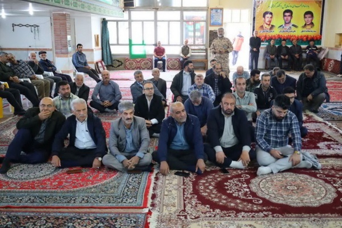 عکس یادواره شهدای روستای اشکور رامسر