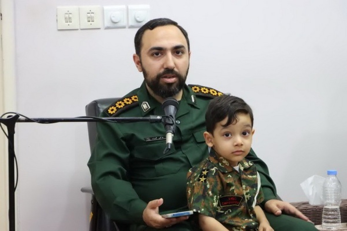 دیدار اعضای برگزاری یادواره شهدای دودانگه با آیت الله لائینی