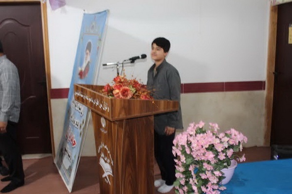 مراسم تبرک از سنگ قبر امام حسین (ع) و پرچم ابوالفضل (ع)