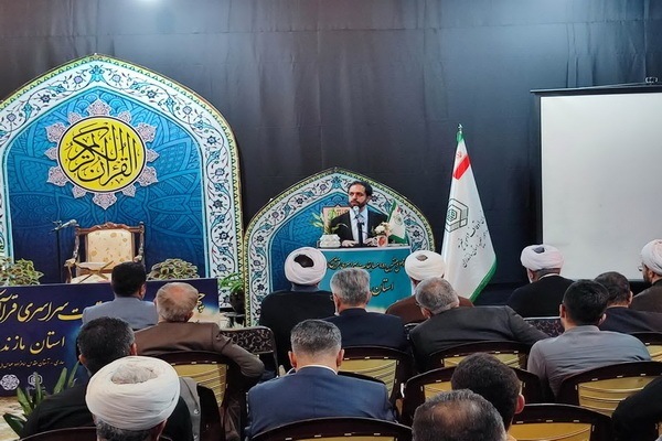 تجلیل از برترینهای چهل و هشتمین دوره  مسابقات قرآن اوقاف مازندران