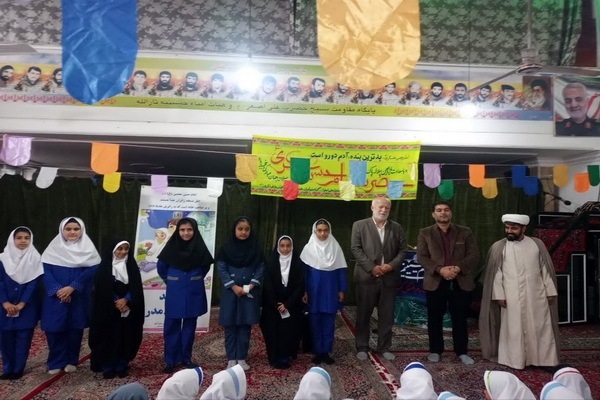 آمل؛ سه محفل خانگی و مدرسه‌ای قرآن به مناسبت هفته دفاع مقدس