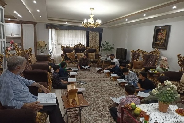 آمل؛ سه محفل خانگی و مدرسه‌ای قرآن به مناسبت هفته دفاع مقدس