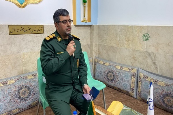 محفل انس با قرآن در قدمگاه خضر نبی(ع) آمل برگزار شد