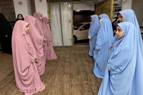 محفل انس با قرآن در قدمگاه خضر نبی(ع) آمل برگزار شد