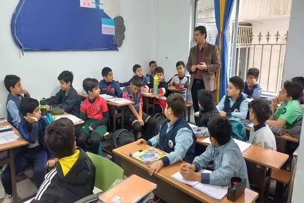 برگزاری جشن‌های قرآن در مدارس آمل