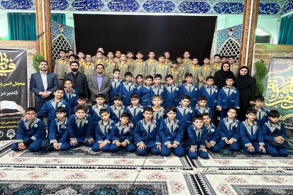 محفل نور و معرفت در ایام فاطمیه؛ تجلیل از سیره حضرت زهرا(س) در دبستان آیت‌الله طالقانی آمل