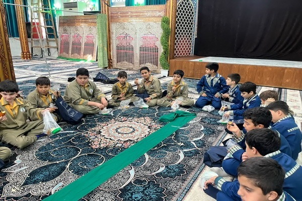 محفل نور و معرفت در ایام فاطمیه؛ تجلیل از سیره حضرت زهرا(س) در دبستان آیت‌الله طالقانی آمل