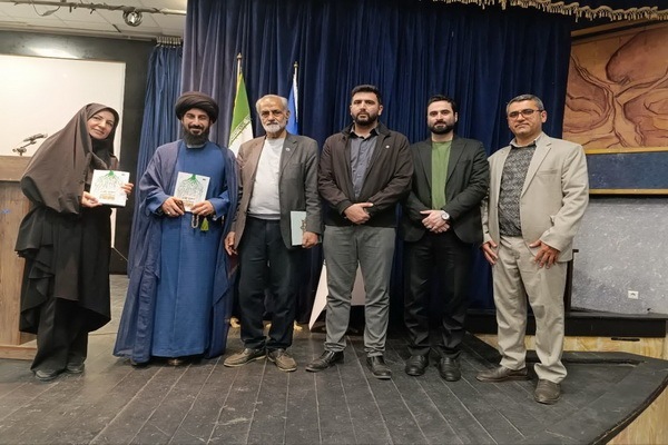 رونمایی از دو کتاب از دو بابلسری در هفته مازندران و هفته کتاب و کتابخوانی با حضور امام جمعه بابلسر