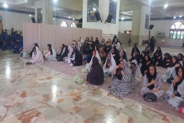 محفل قرآنی ایام فاطمیه در آستان امامزاده عبدالله(ع) آمل برگزار شد