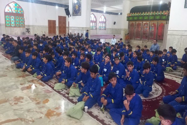 محفل قرآنی ایام فاطمیه در آستان امامزاده عبدالله(ع) آمل برگزار شد