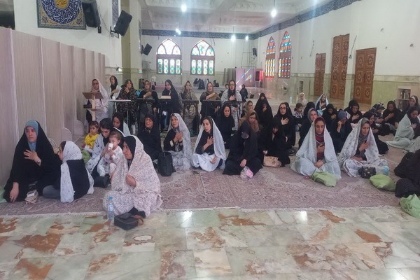 محفل قرآنی ایام فاطمیه در آستان امامزاده عبدالله(ع) آمل برگزار شد