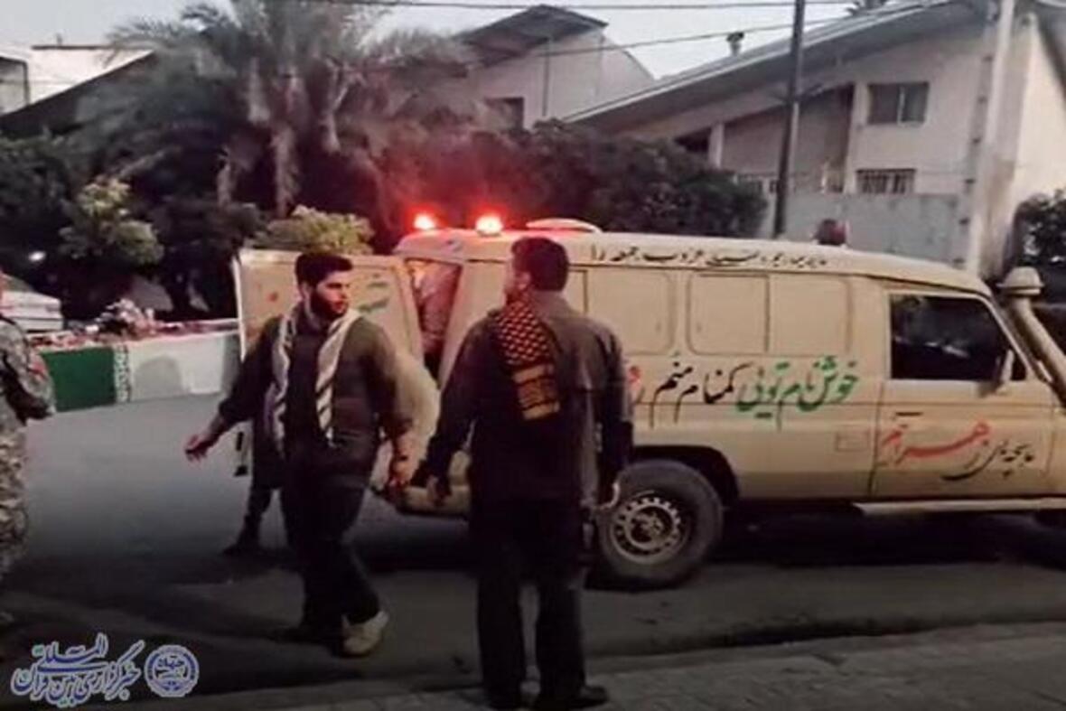 آیین استقبال از شهید گمنام در مسجد حضرت امیرالمؤمنین(ع) فرهنگ‌شهر بابل