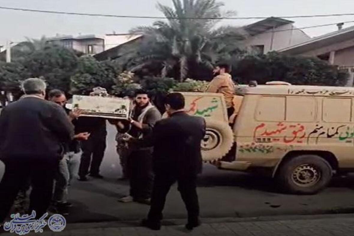 آیین استقبال از شهید گمنام در مسجد حضرت امیرالمؤمنین(ع) فرهنگ‌شهر بابل