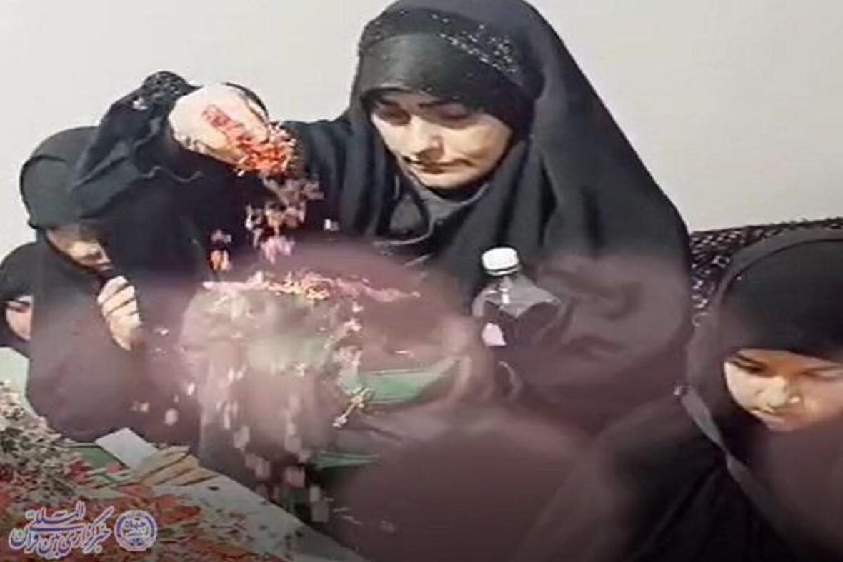 آیین استقبال از شهید گمنام در مسجد حضرت امیرالمؤمنین(ع) فرهنگ‌شهر بابل