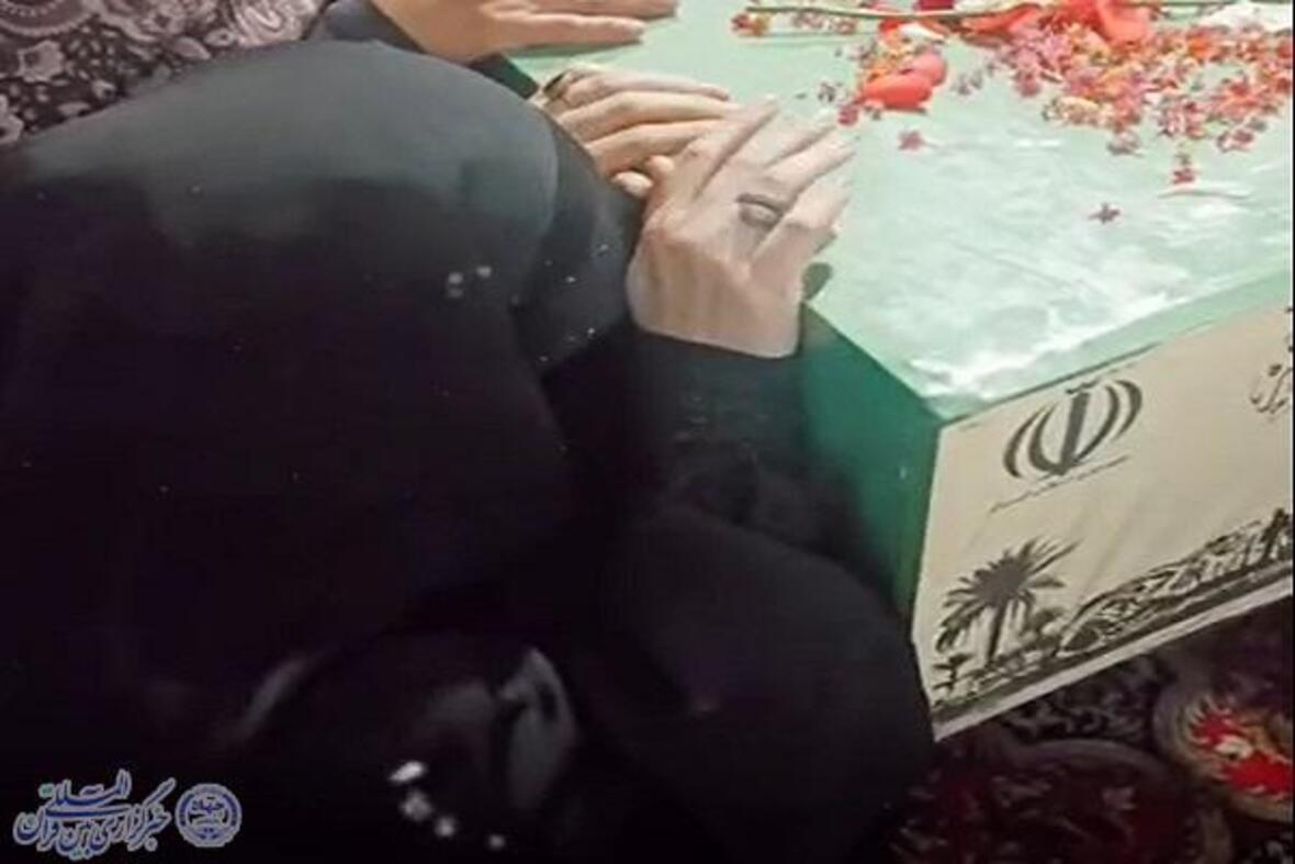 آیین استقبال از شهید گمنام در مسجد حضرت امیرالمؤمنین(ع) فرهنگ‌شهر بابل