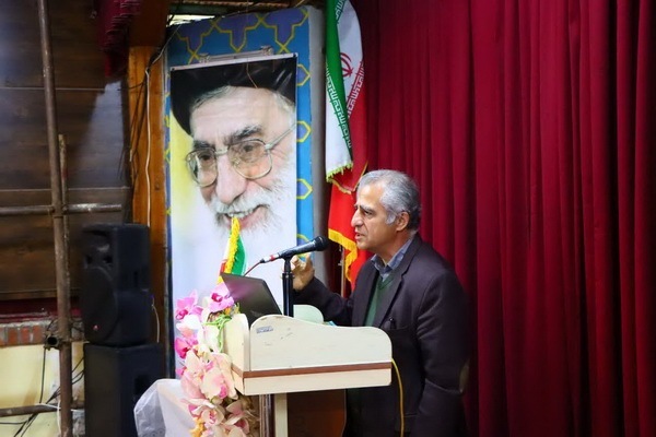 سخنرانی دکتر عبدالعظیم کریمی – بازسنجی شیوه‌های تربیتی در زیست‌جهان امروز