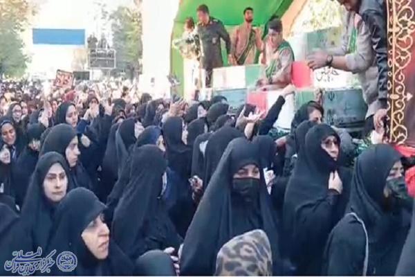 تشییع باشکوه ده آلاله سرخ از کربلای ایران؛ ساری در سالروز شهادت حضرت زهرا(س)