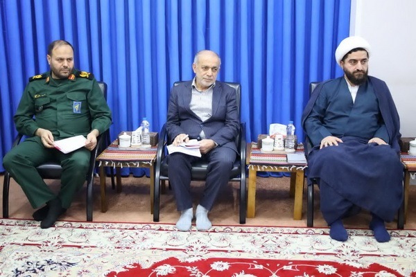 جلسه قرارگاه راهبری مساجد استان که با حضور حجت‌الاسلام‌ والمسلمین حاج‌علی‌اکبری