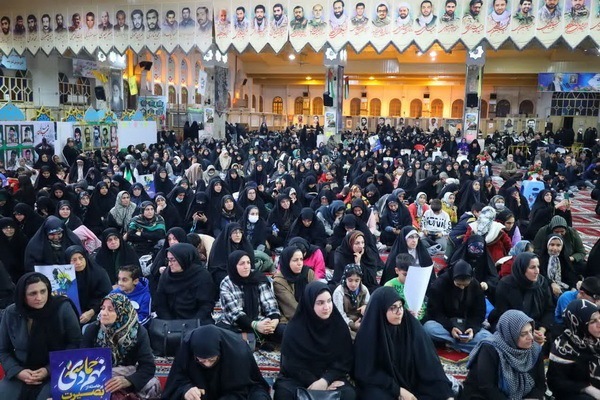 9 د در ساری 404