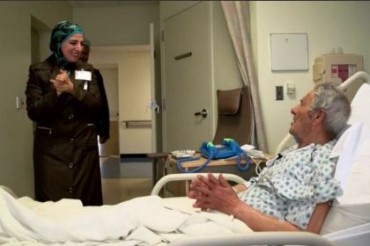 Stati Uniti:volontari di una moschea fanno visita ai malati soli in ospedale