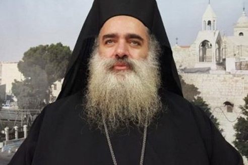 Arcivescovo di Gerusalemme, Atallah Hanna: Coloro che hanno cospirato contro la Siria non difenderanno la Palestina