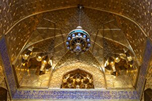 Iran: Iwan d'oro del santuario dell'Imam Reza (AS)