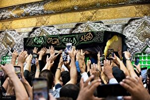 Upacara Pengebumian Isteri Ayatollah al-Uzma Sayyid Ali Sistani di Najaf