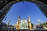 Pengibaran Panji “Mawlid Kaabah” di Atas Kubah Makam Imam Ali (a.s.)