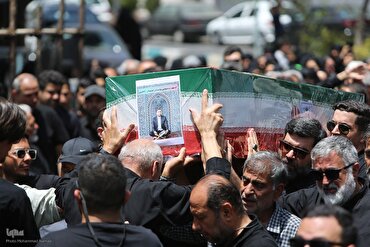 Jasad Syahid Ehsan Zakari Dikebumikan di Makam Imamzadeh Ali Akbar (a.s) di Chizar 