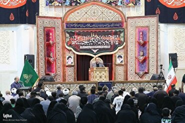 Fotos: Programa de Recitação do Alcorão no Mausoléu Shah Cheragh em Shiraz